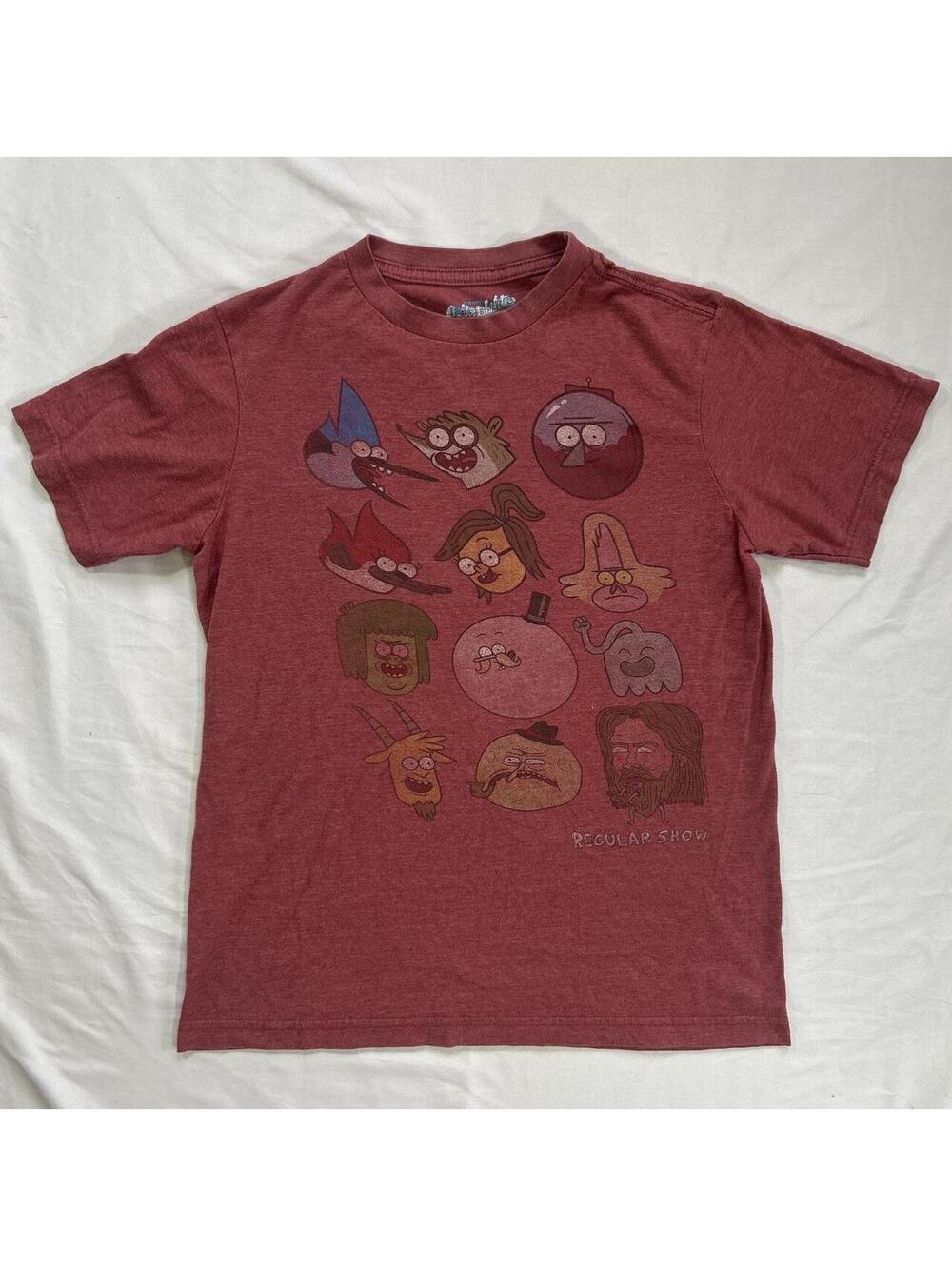 Cartoon Network Regular Show red character graphic t-shirt in size medium.
